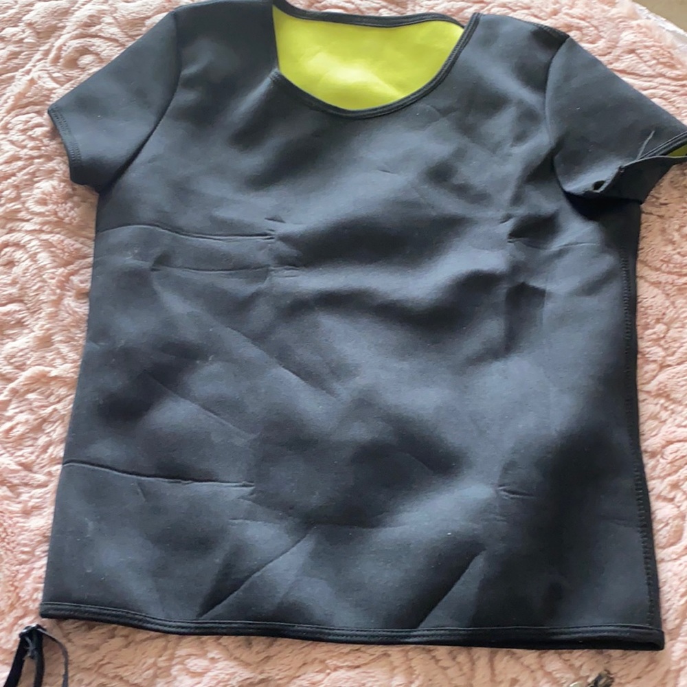 Sweat shirt